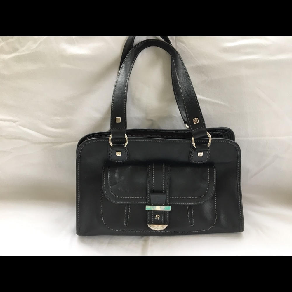 Etienne Aginer leather handbag